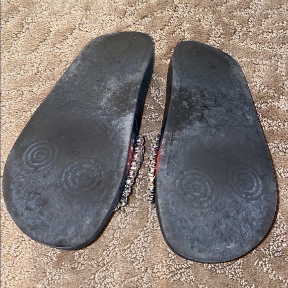 Gucci slides size 7 - Picture 3 of 4